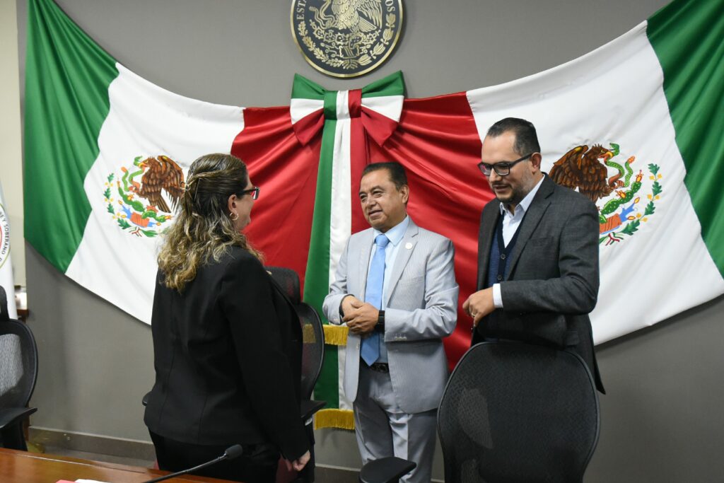 Congreso de Hidalgo reconoce a escritores hidalguenses con Concurso de Cuento y Poesía