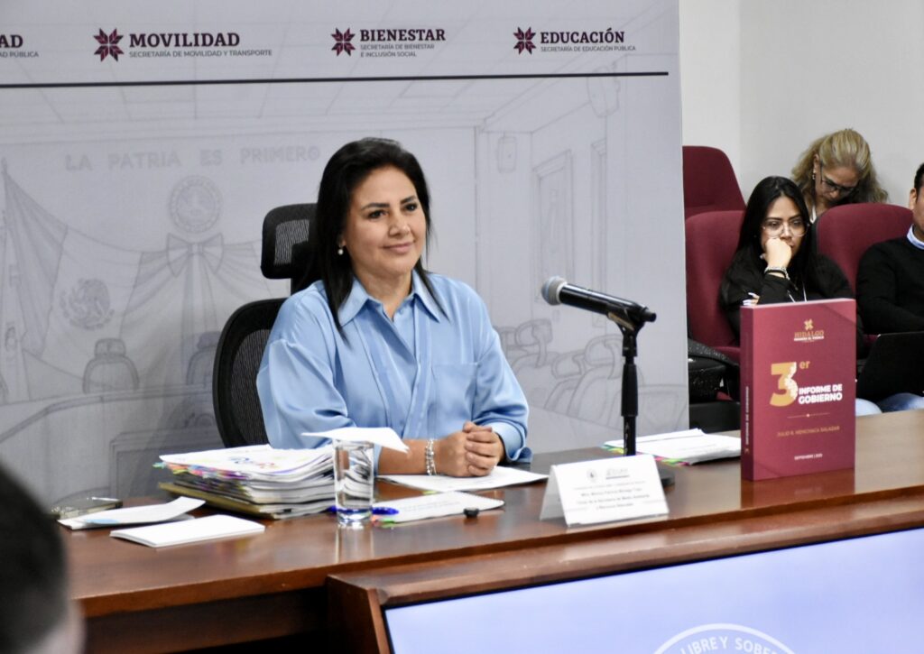 Mónica Mixtega Trejo, secretaria de Medio Ambiente, comparece ante el Congreso y resalta protección a ecosistemas